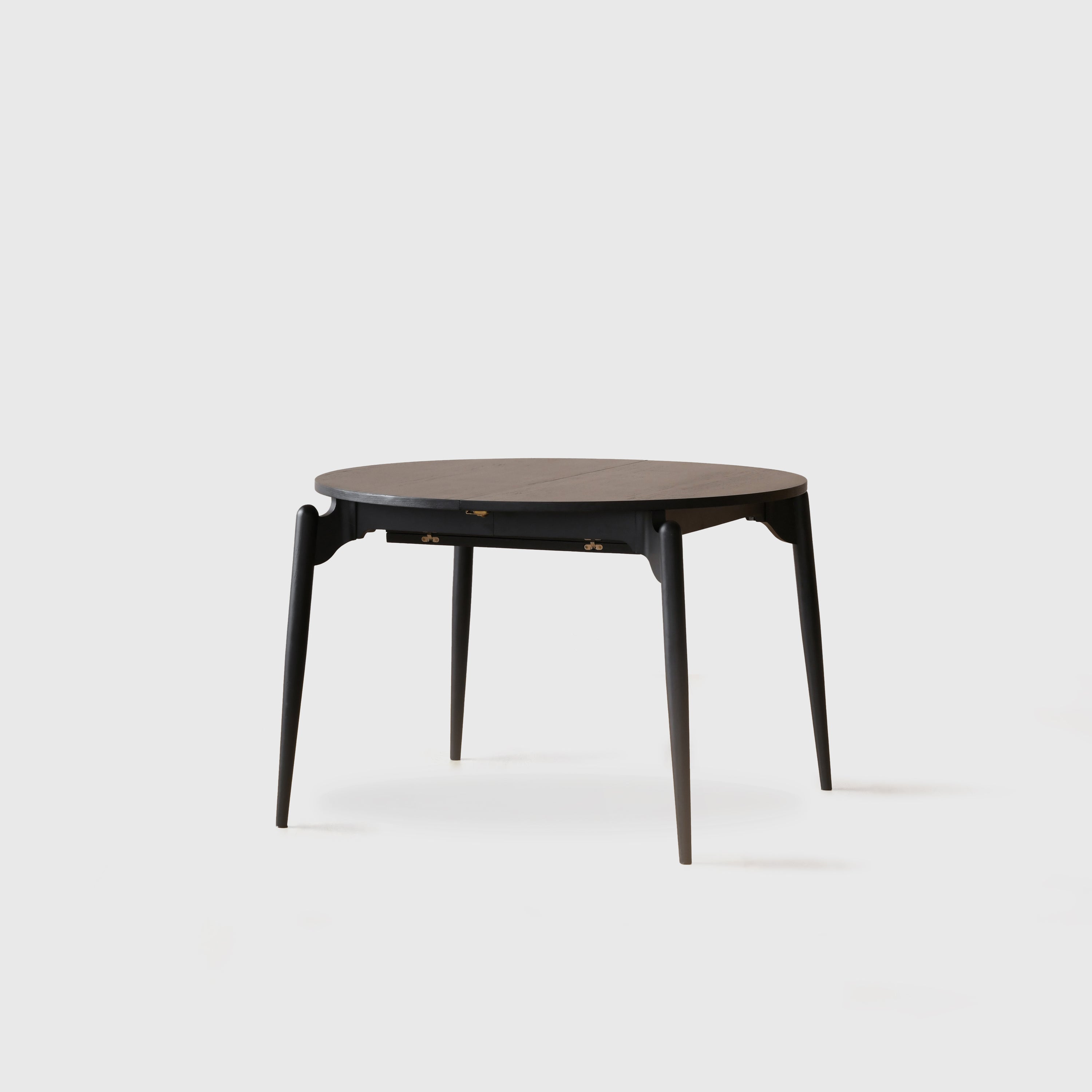 Woodpecker Dining Table