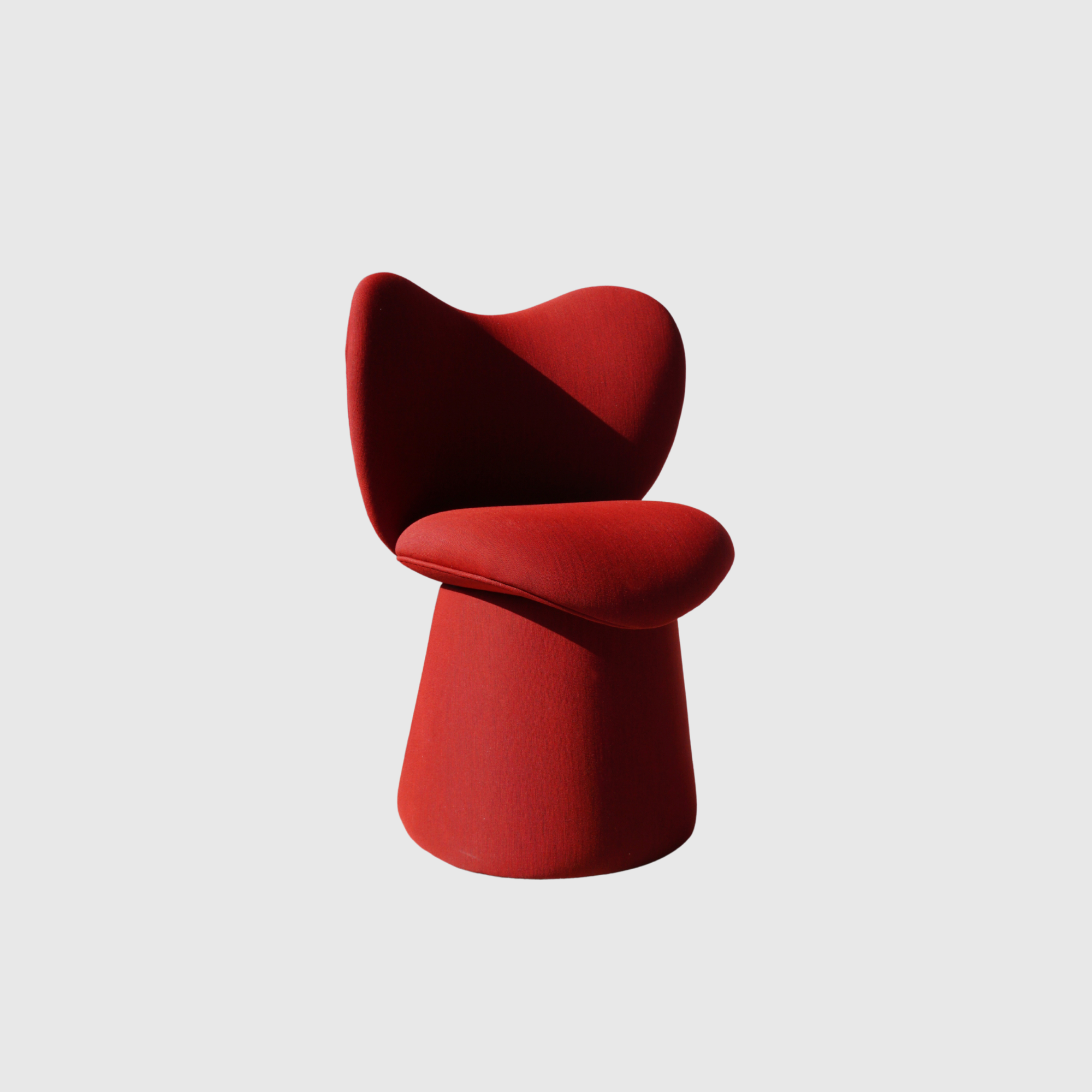 Heart Chair - Cardinal